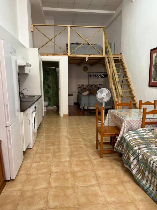 La Plaza Apartment Malaga Exterior photo