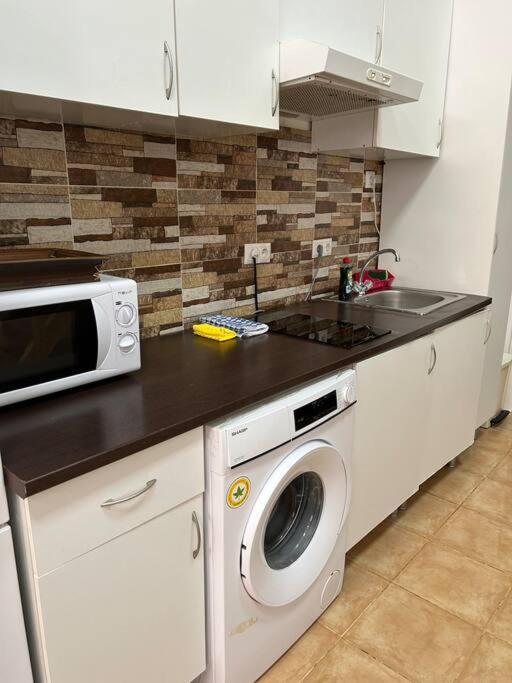 La Plaza Apartment Malaga Exterior photo